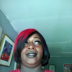 Meet your Posher, Stella